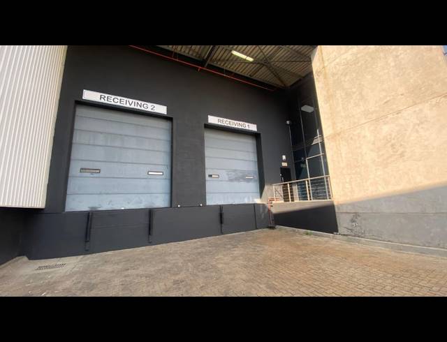 2,596M² WAREHOUSE TO LET IN LOUWLARDIA